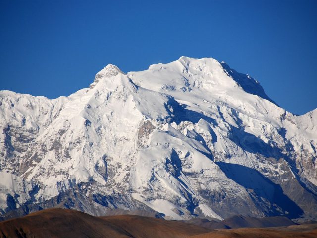 climb Shisha-Pangma