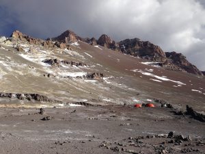 climb Aconcagua, 14 days